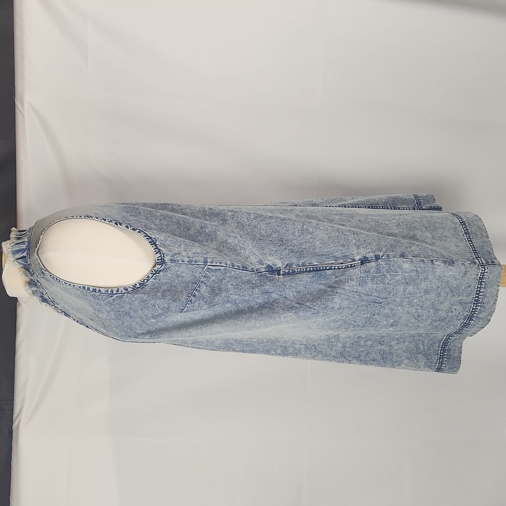 FDJ Acid Wash Chambray Shift Dress Large Sleeveless Coastal Cowgirl Pockets - Picture 2 of 10